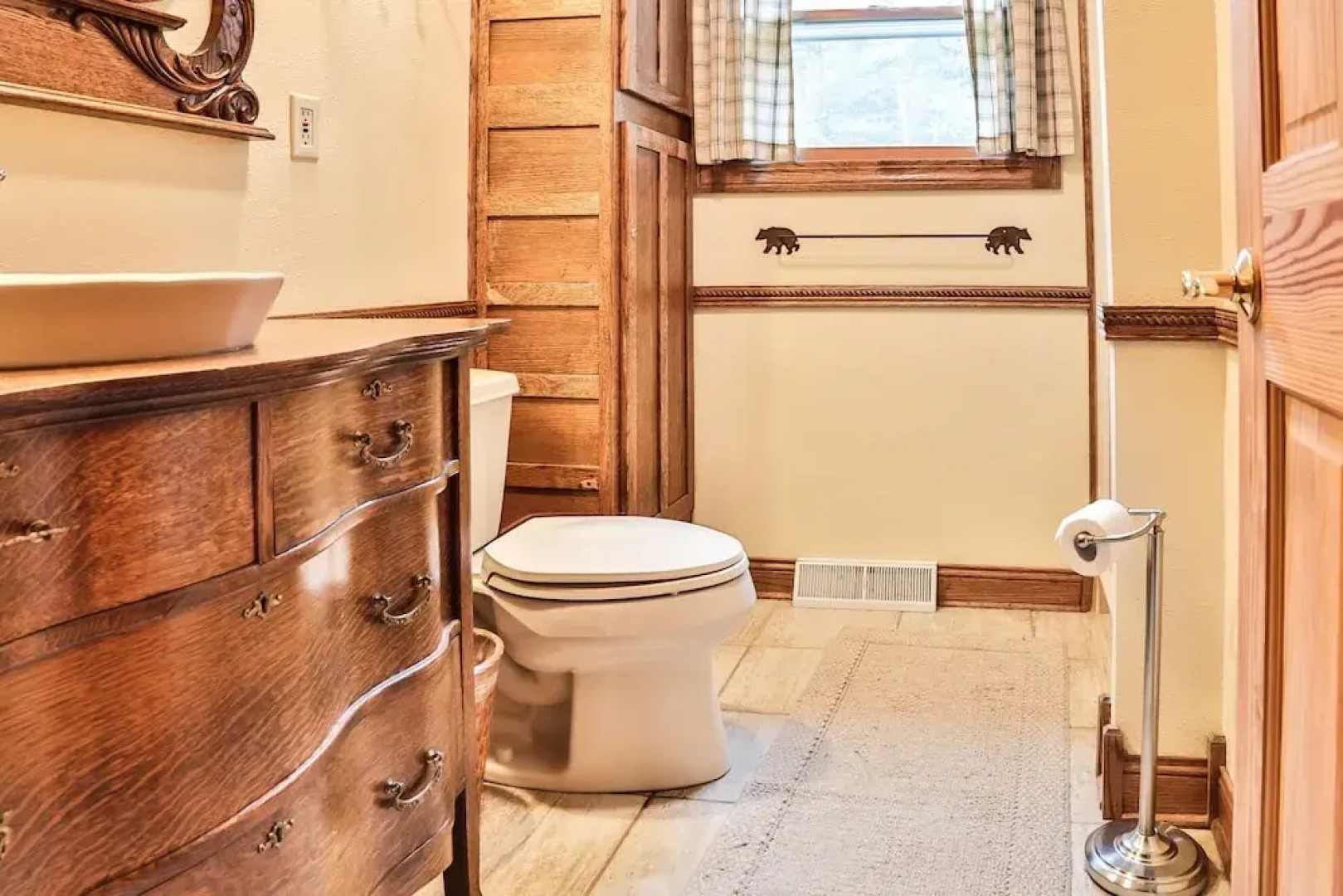 Found Paradise 2 - 3 Br Home