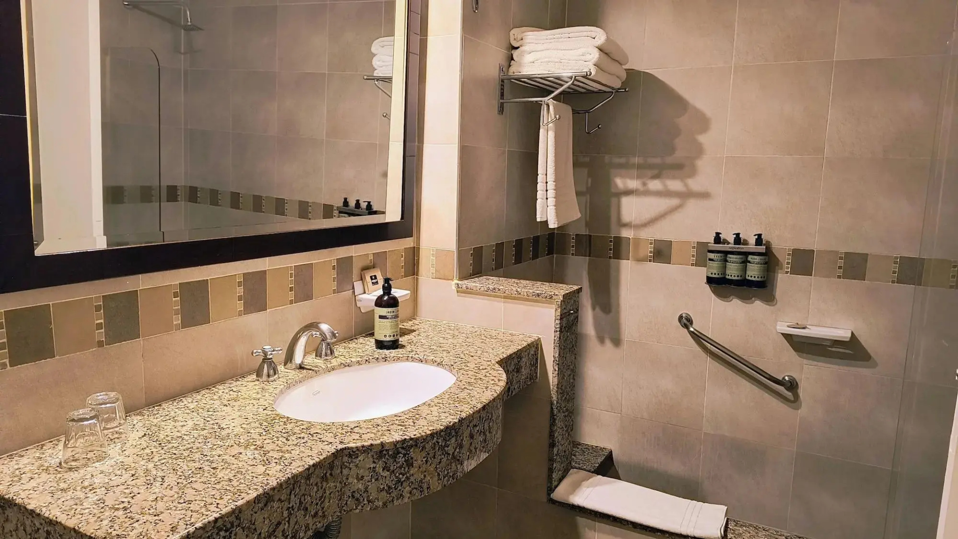 HDA Hotel & Spa