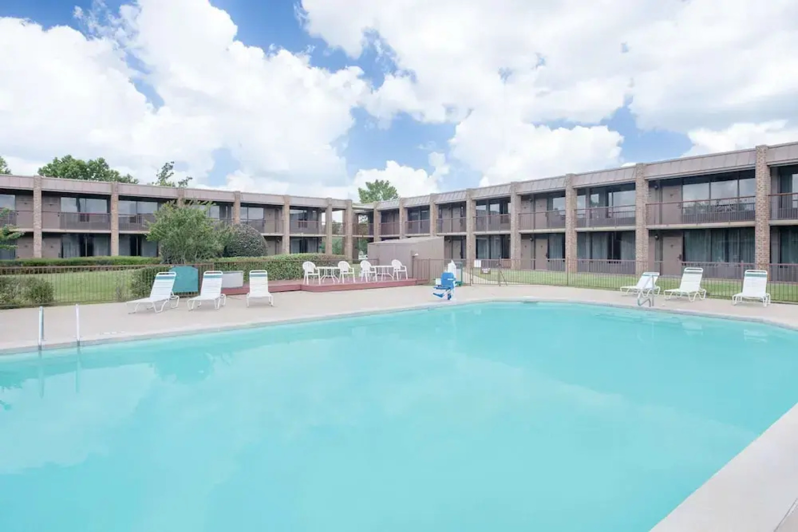 Baymont by Wyndham Paris