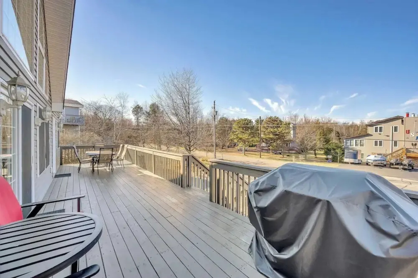 Pocono Pinnacle by Avantstay Steps to the Lake, Game Room, Large Deck