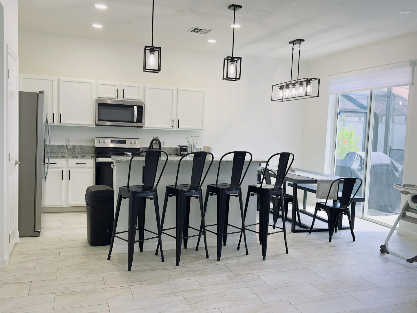 Luxury 4Bd Home Near Disney w/Pool (1653 PR), Davenport, US