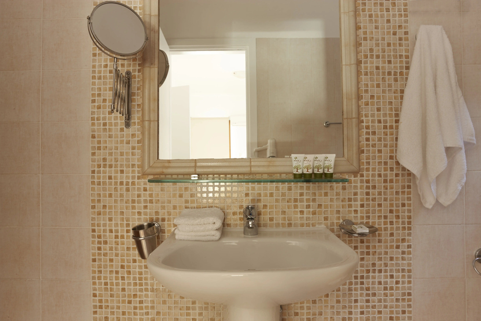 Anassa Mare Villas and Residences