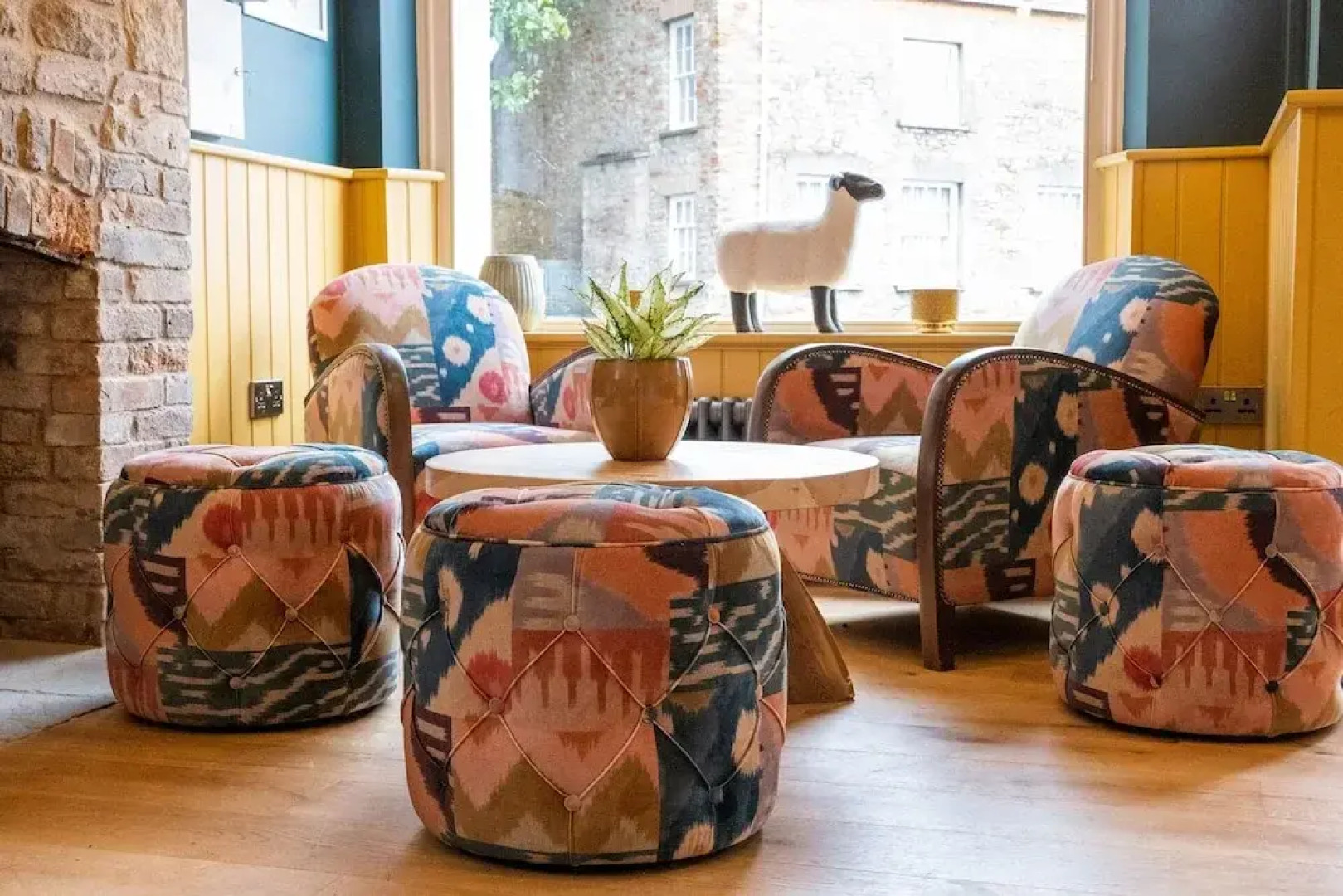 The Sheep and Penguin