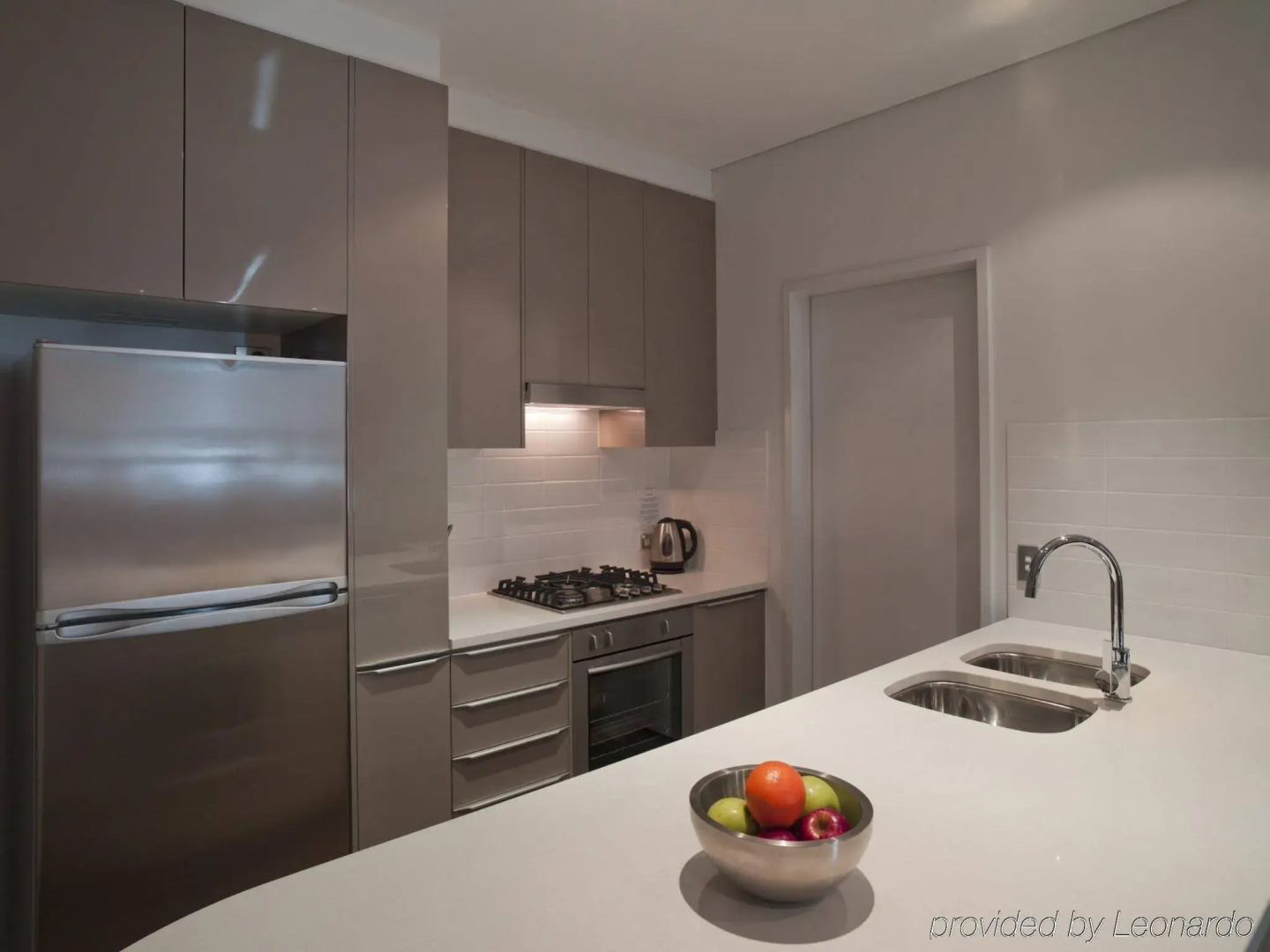 Meriton Suites Southport, Gold Coast