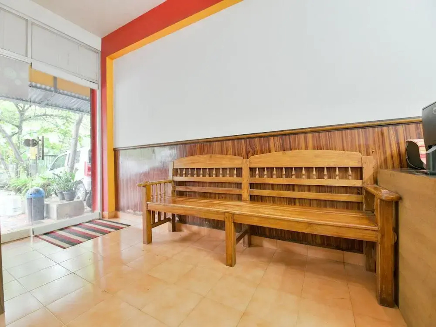 OYO 14342 Happy Rooms