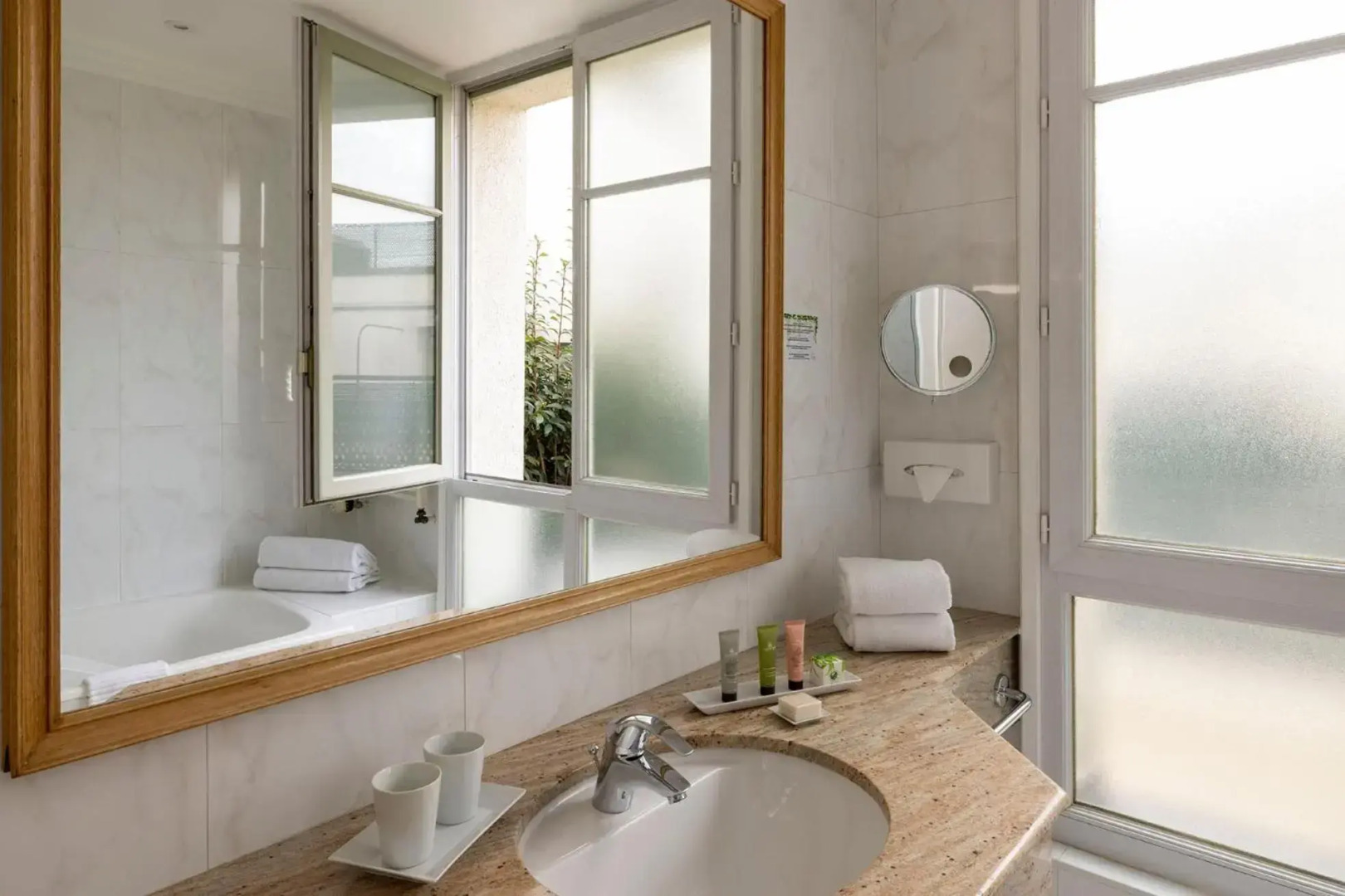 Holiday Inn  London - Kensington