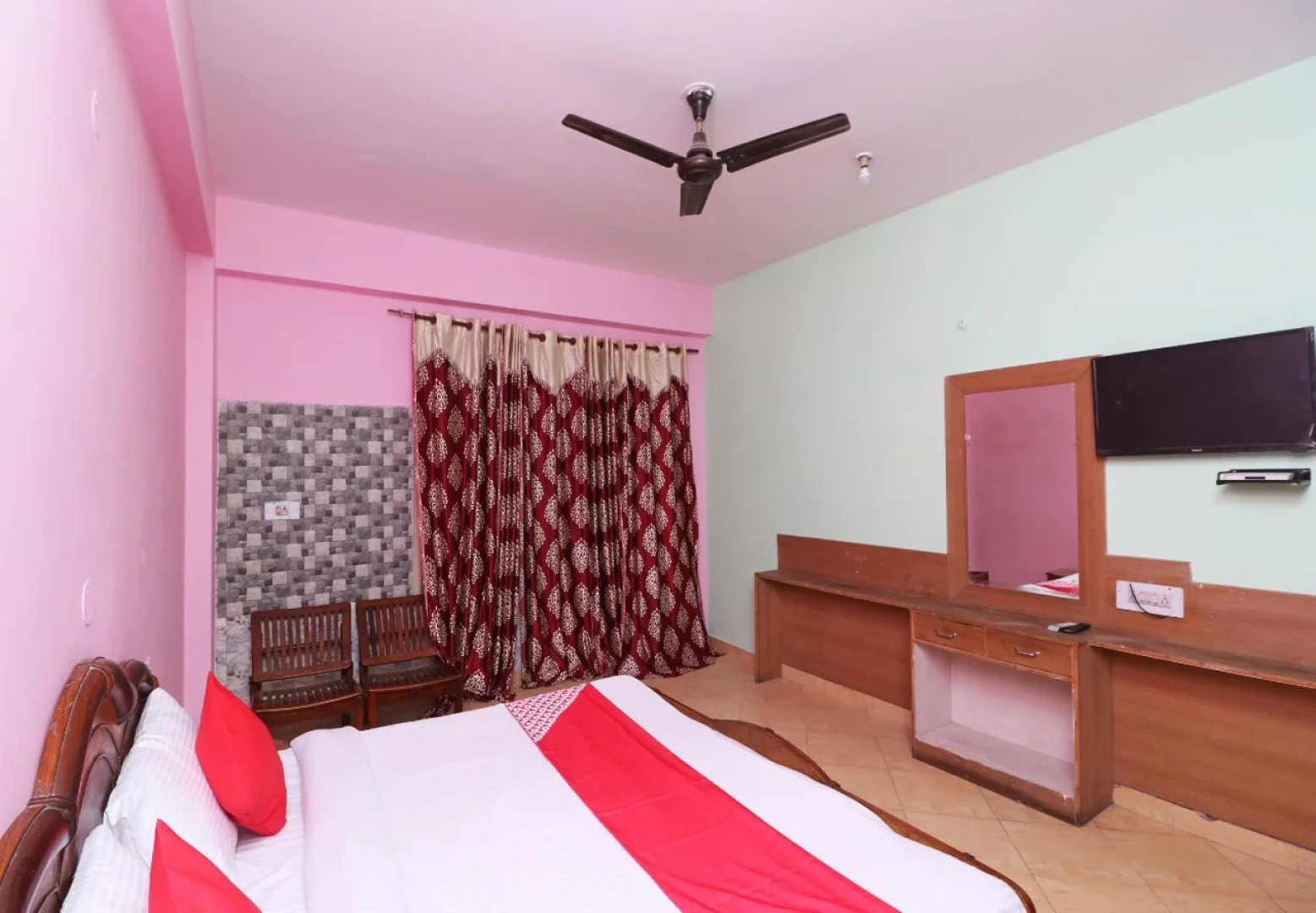 Hotel Vishwamitra By OYO Rooms