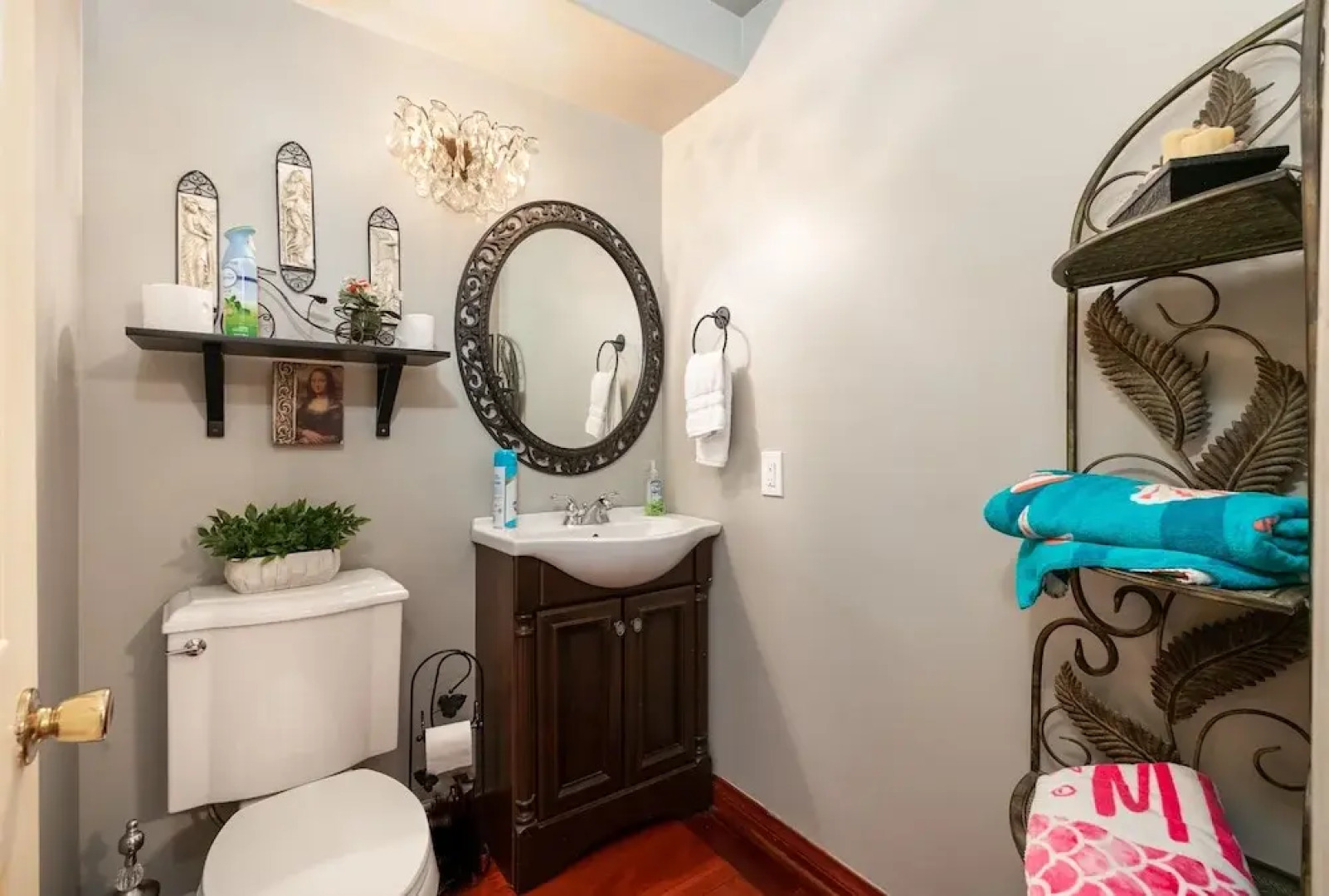 Tranquil Torrance - 1 Mile To Redondo Beach 4 Bedroom Home