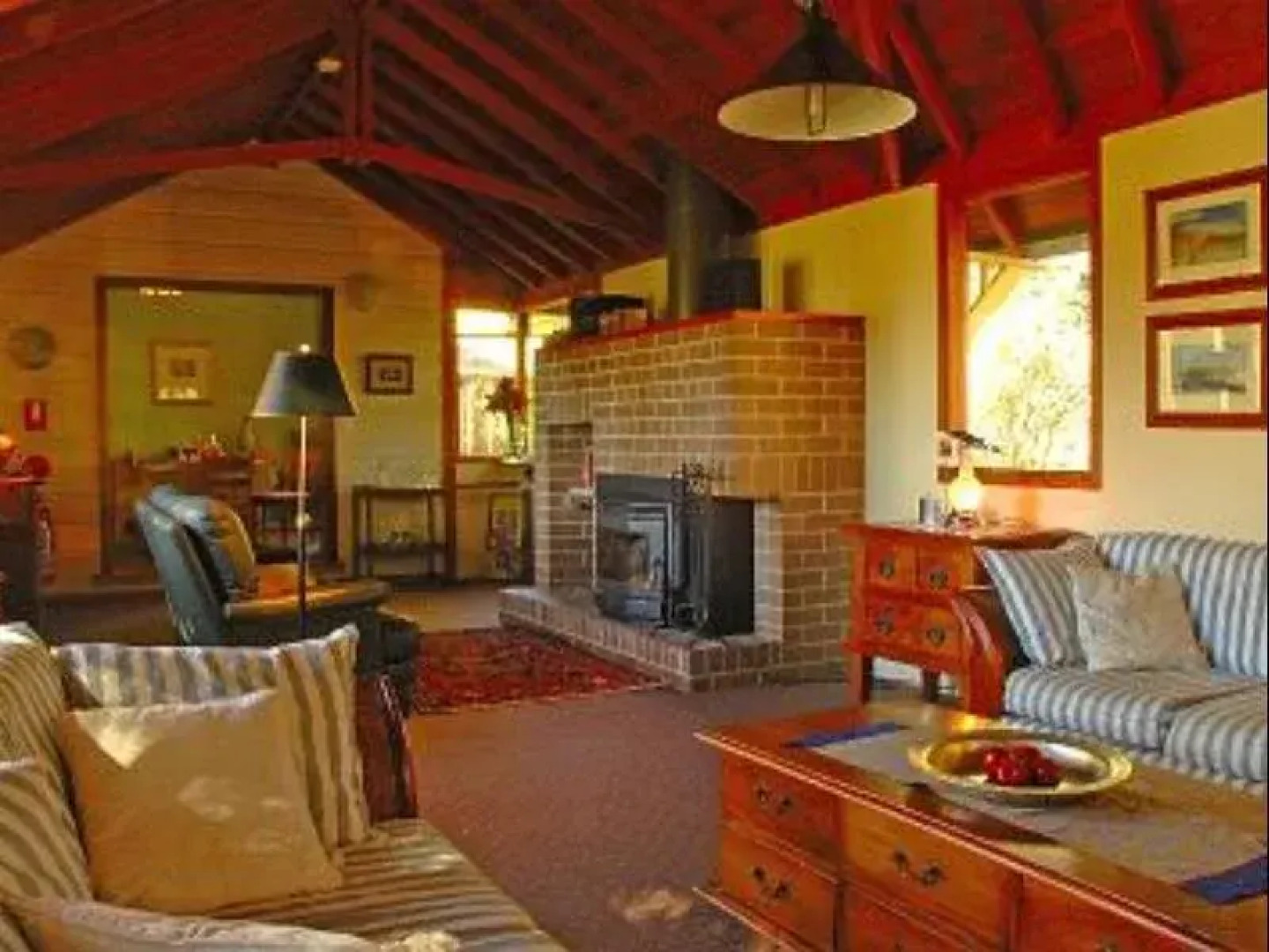 Broomelea Bed & Breakfast