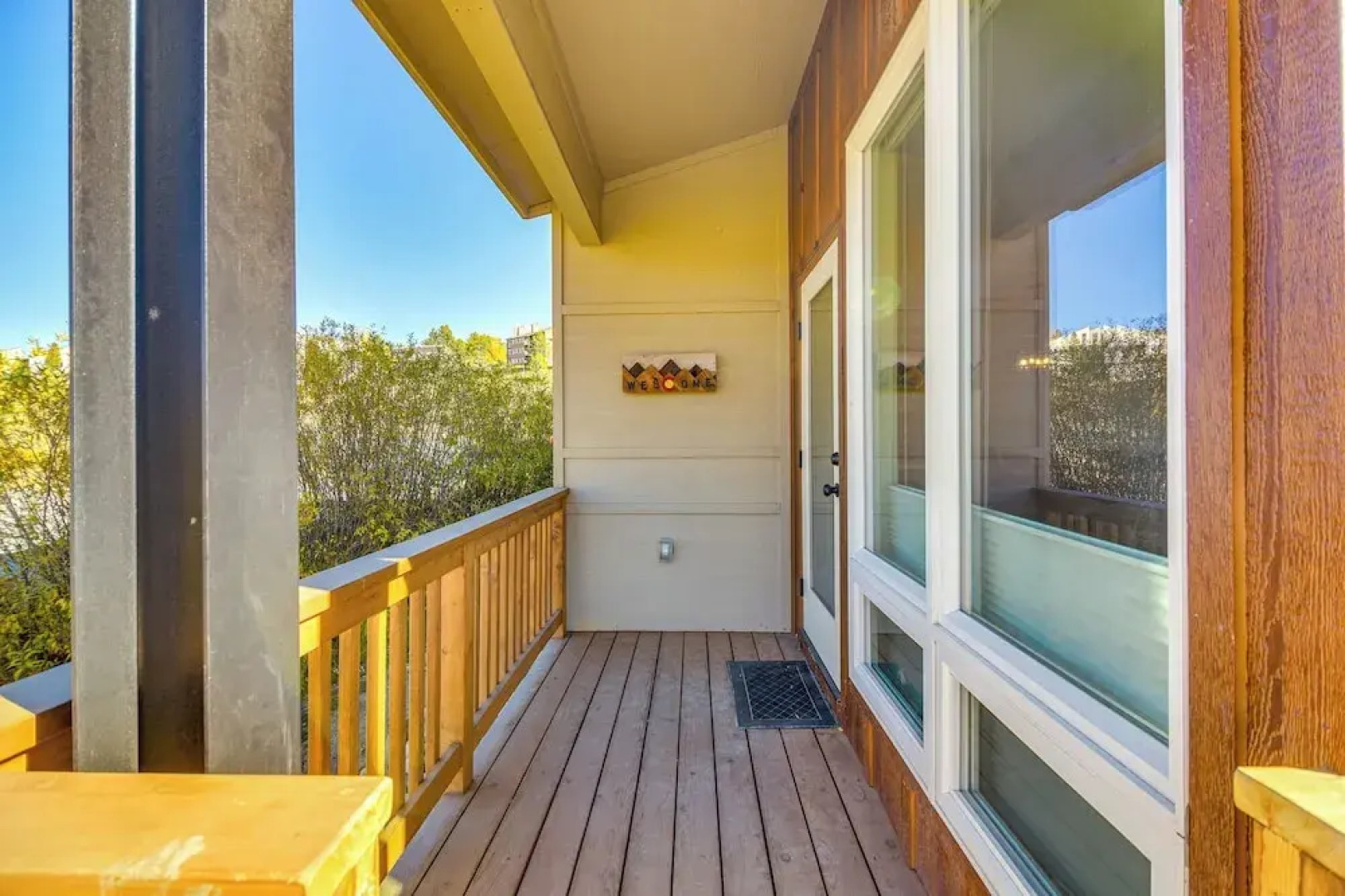 Ski-in/ski-out Granby Townhouse w/ Private Hot Tub