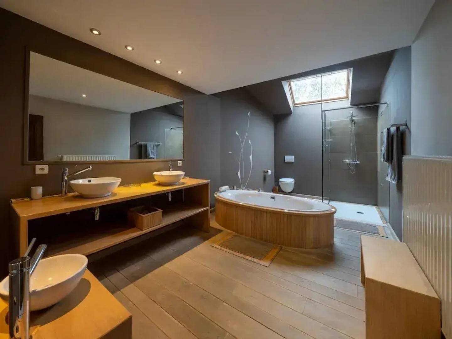 Gedinne Historic Forest Haven