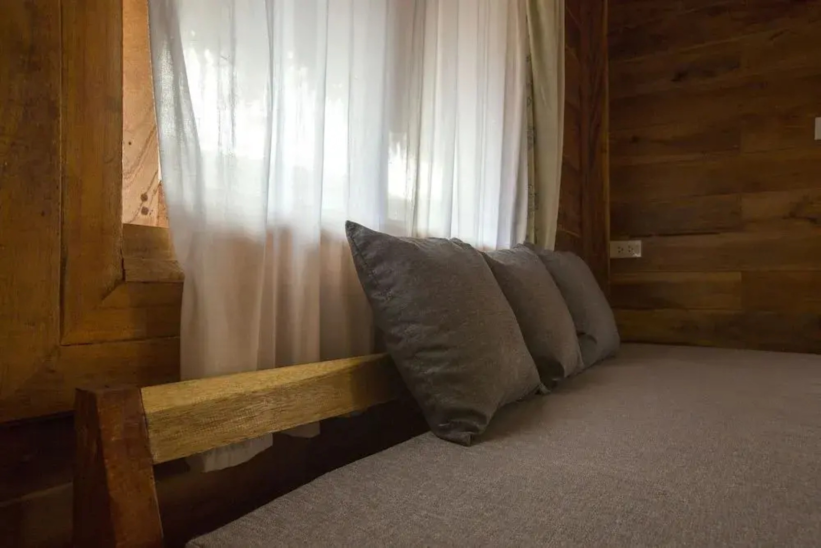 Baantonlamphu Pakpra