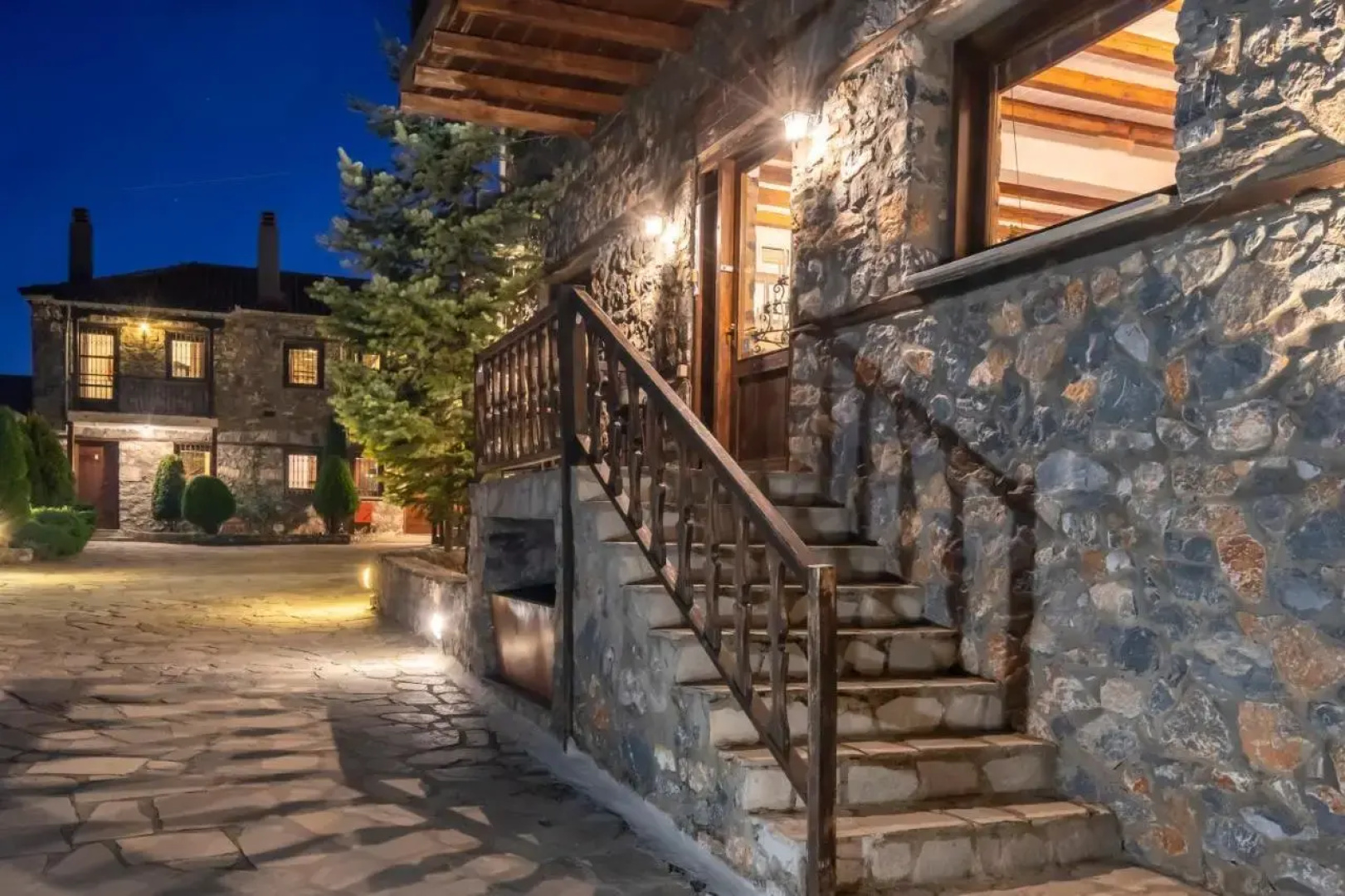 Rouga Mountain Boutique Suites & Spa