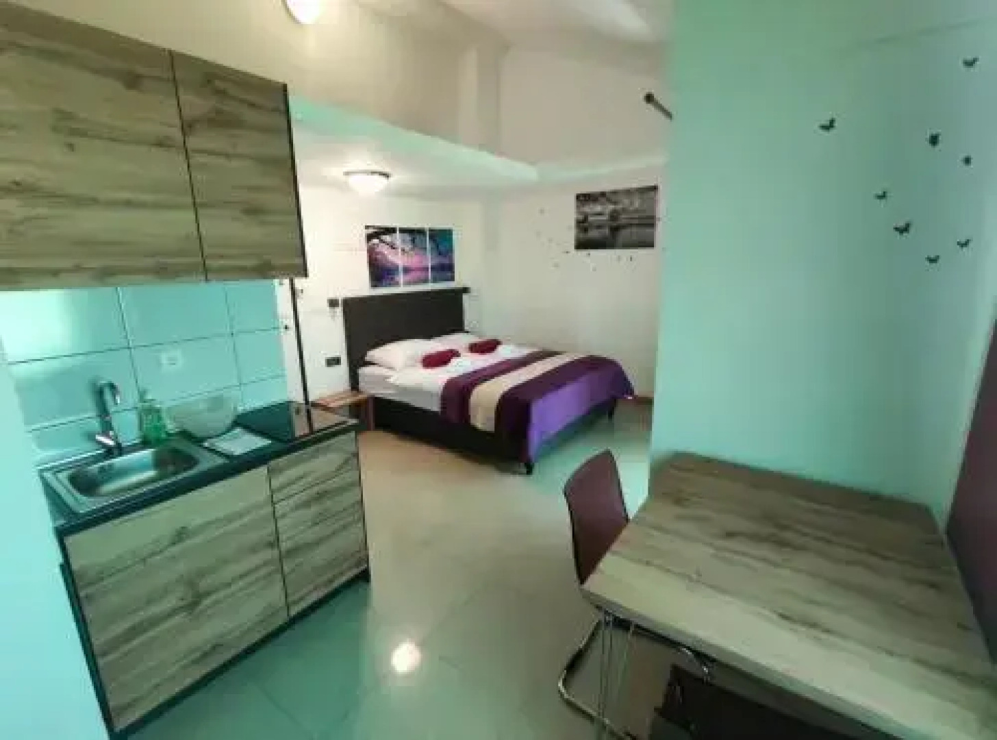 Panorama Sunset Apartments