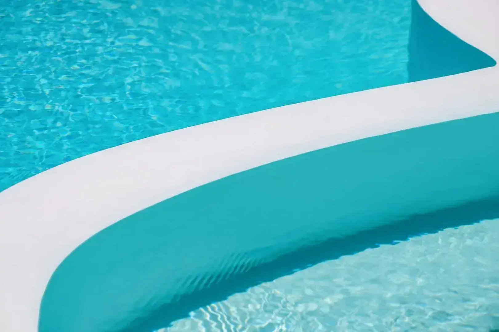 Nissia Beach Apartments and Suites