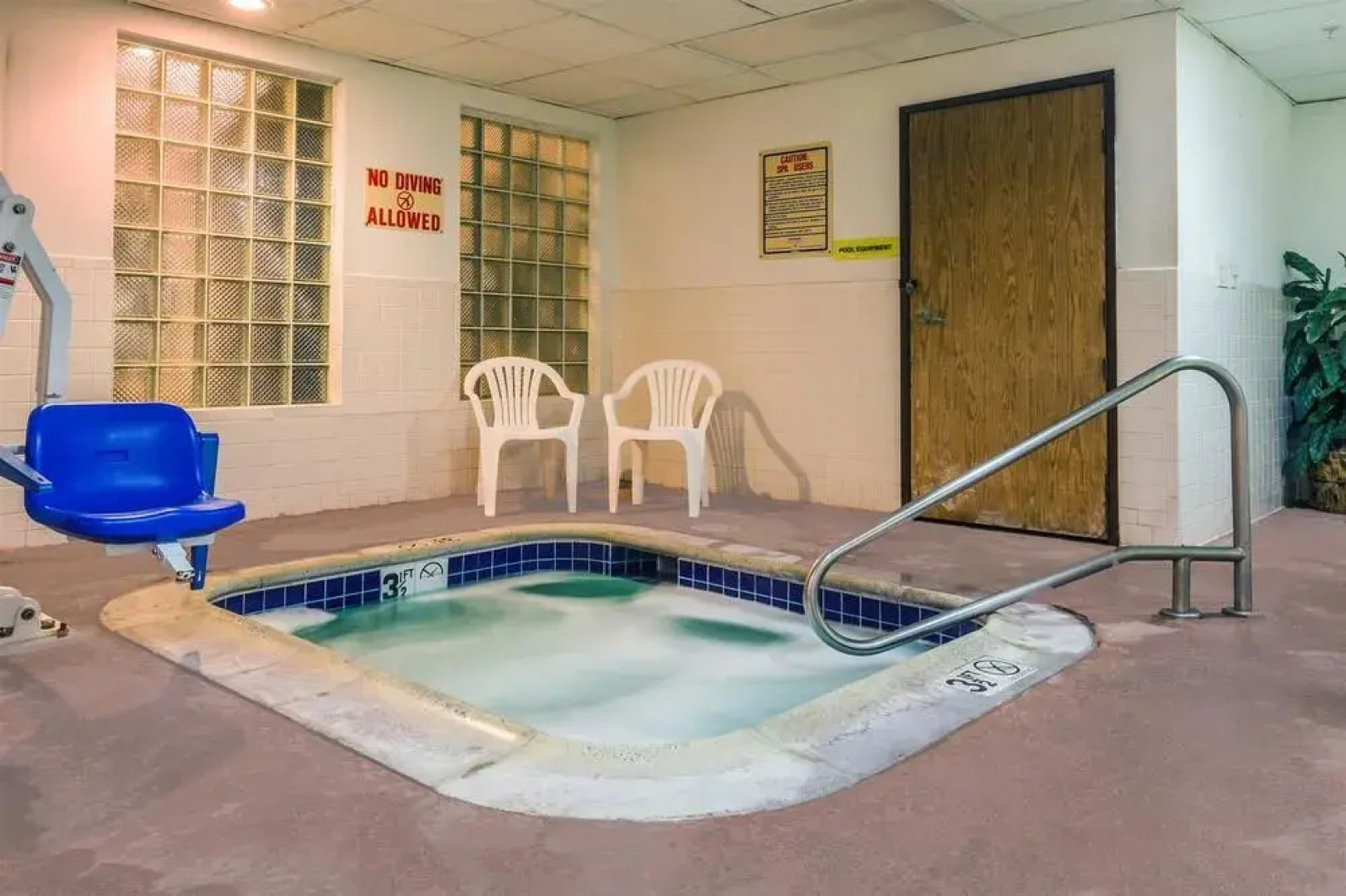 Super 8 Motel Garland North Dallas Area