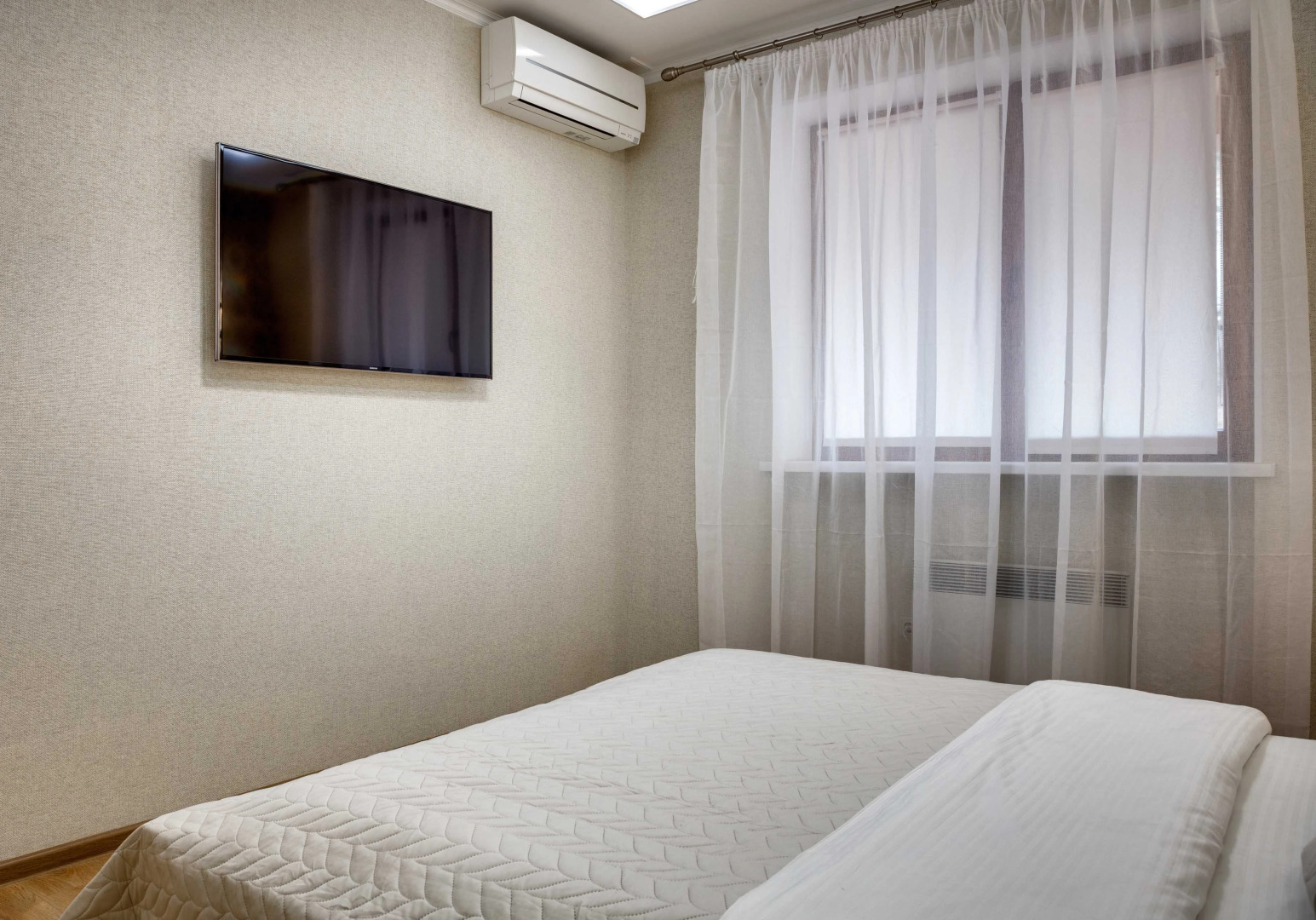 Фамилия Делюкс