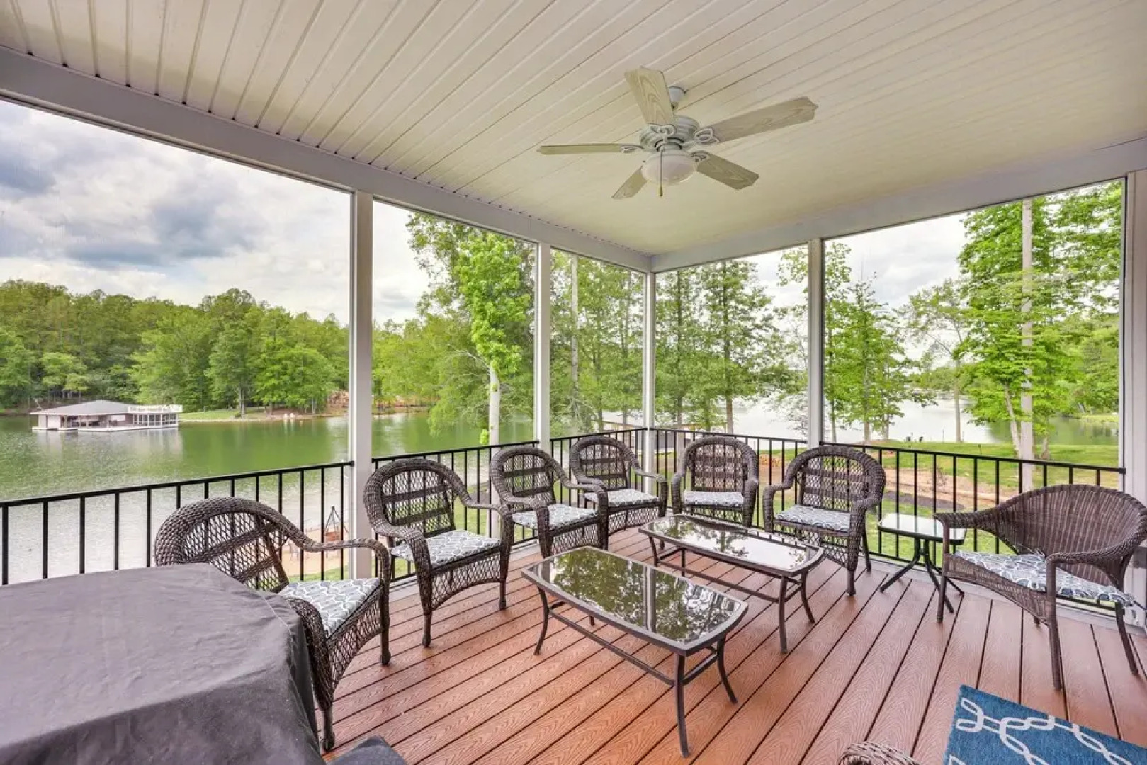 Waterfront Lake Anna Home w/ Dock, Beach & Kayaks!