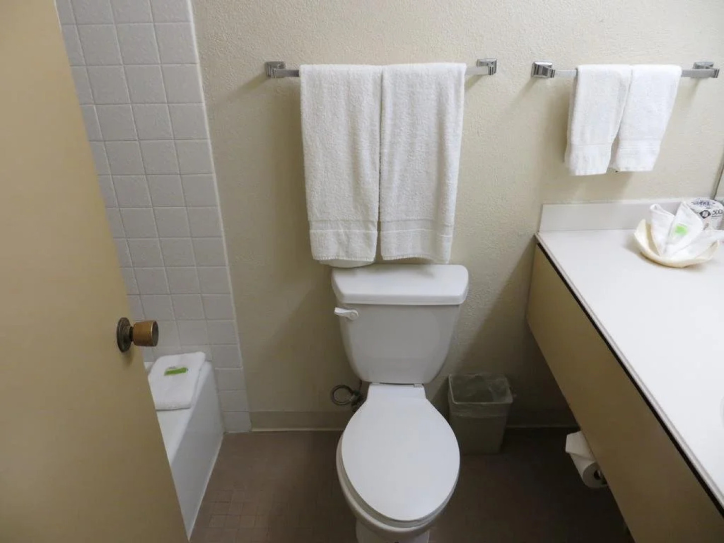 Seaport Marina Hotel