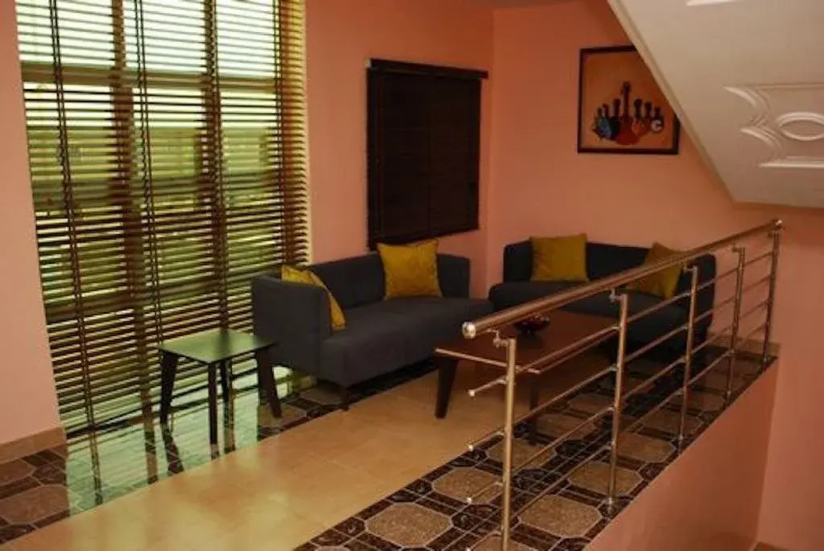 Valley Point Hotel & Suites