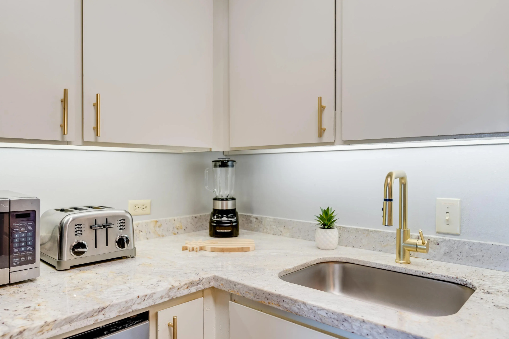 Eldorado K203 in Lahaina