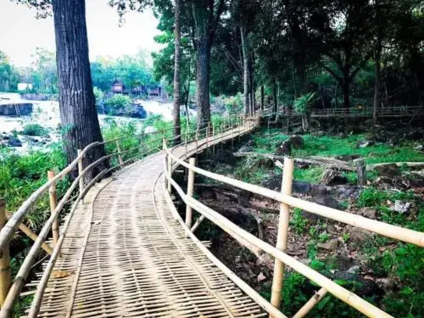 Saise Guesthouse & Resort