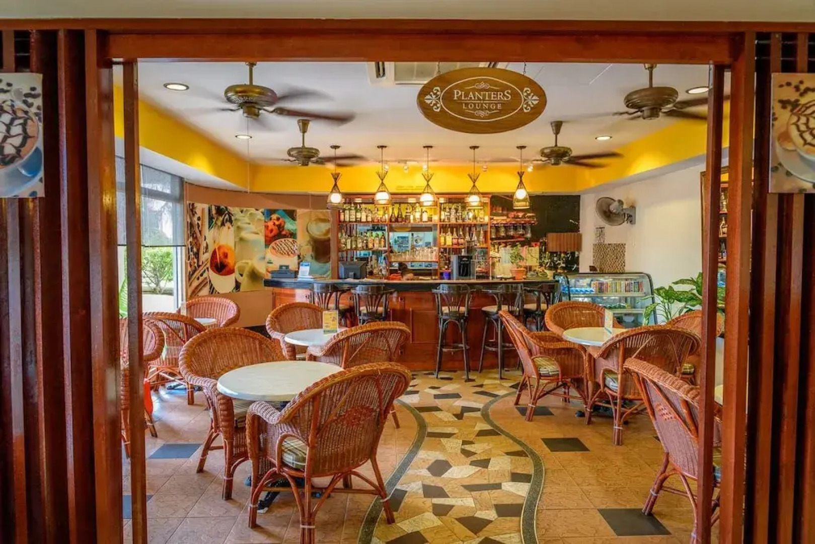 H Beach Suite at Rainbow Paradise Beach Resort