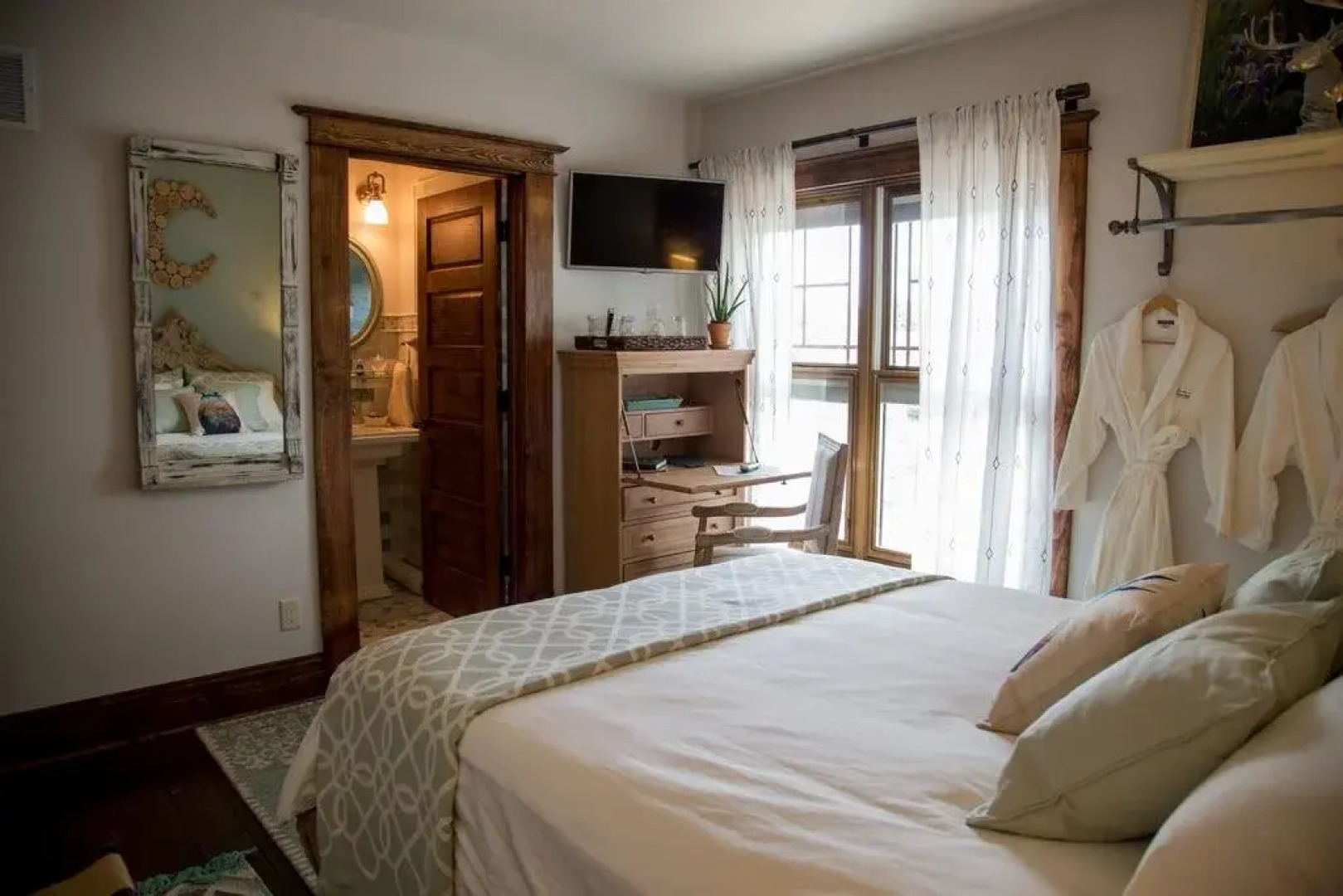 Lincoln Way Inn Bed & Breakfast