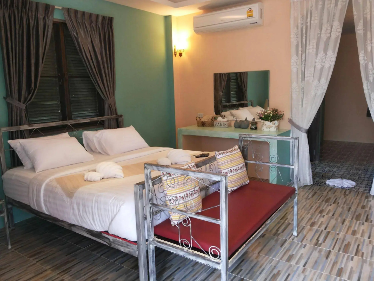 Stamp Hills Resort & Restaurant