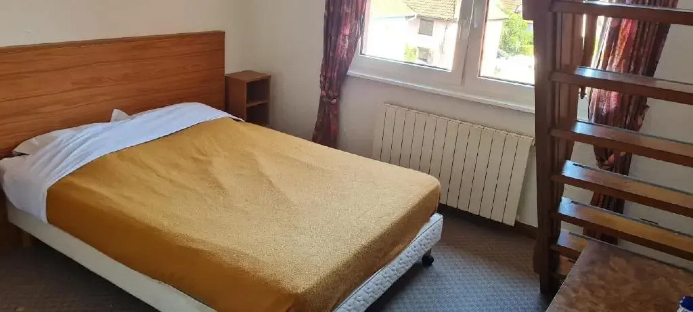 Hotel Restaurant A La Couronne DOr