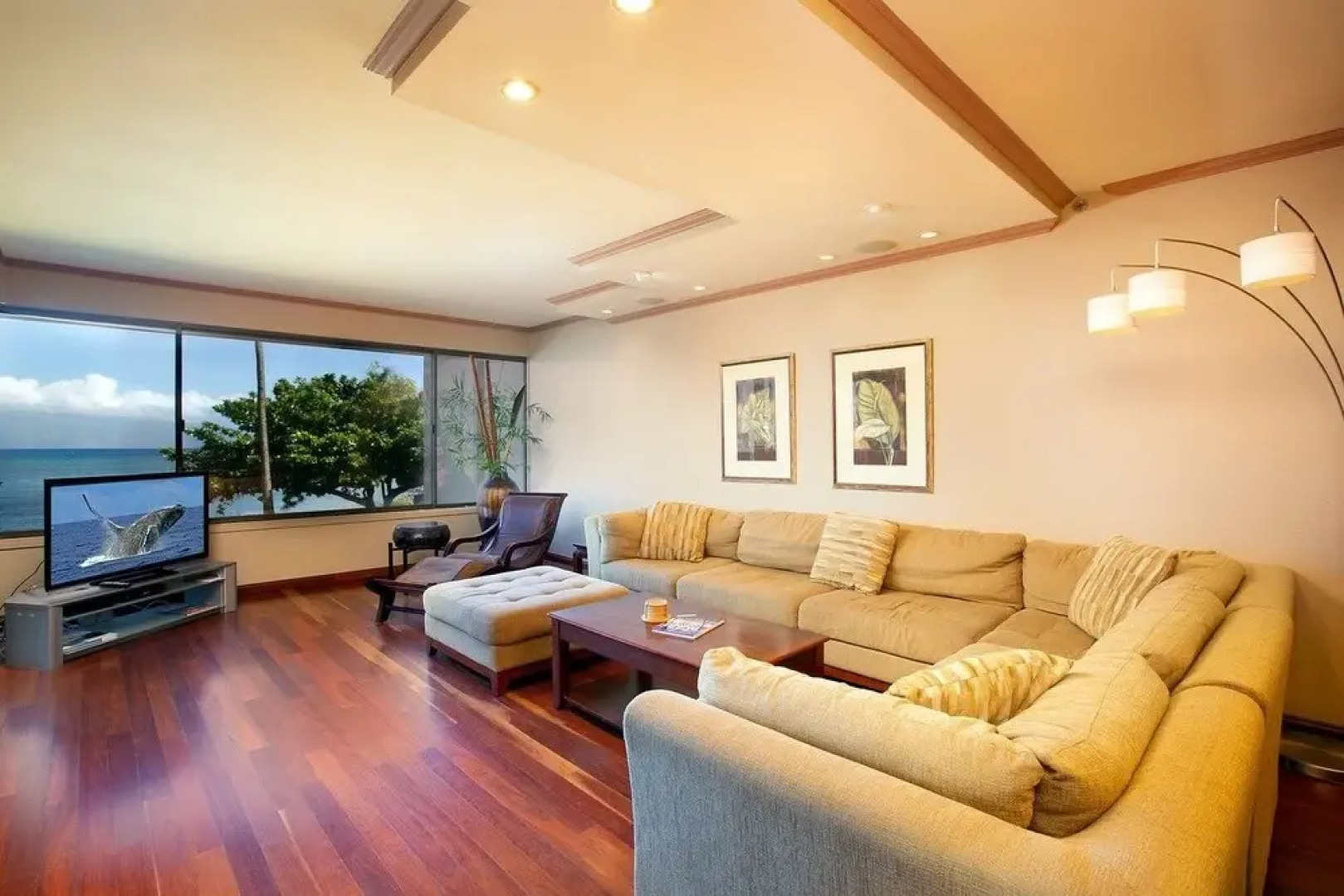 Sands Of Kahana 215 - Two Bedroom Condo