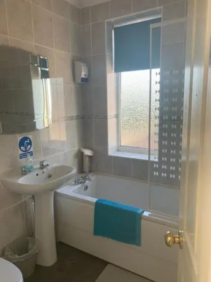 Maple Leaf Guest House