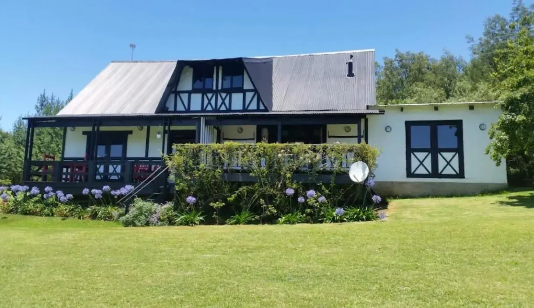 Woodcutters Guest House & Cottage