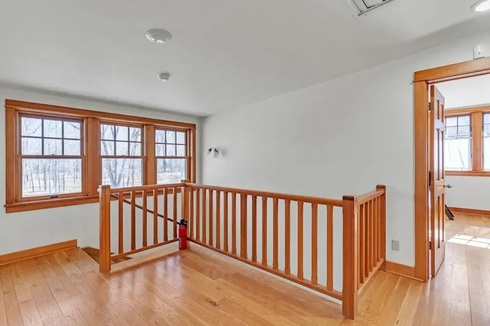 Charming Country 4br Retreat With Riverfront Views 4 Bedroom Cabin