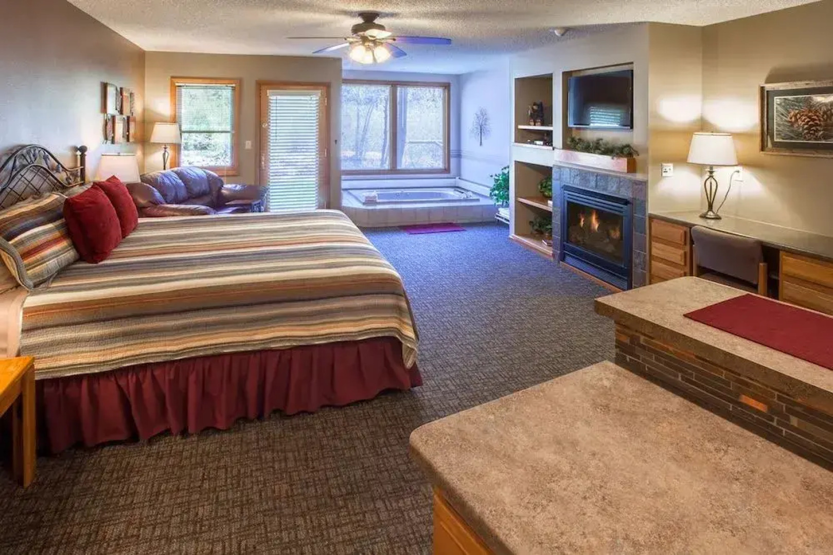 Aspen Winds on Fall River