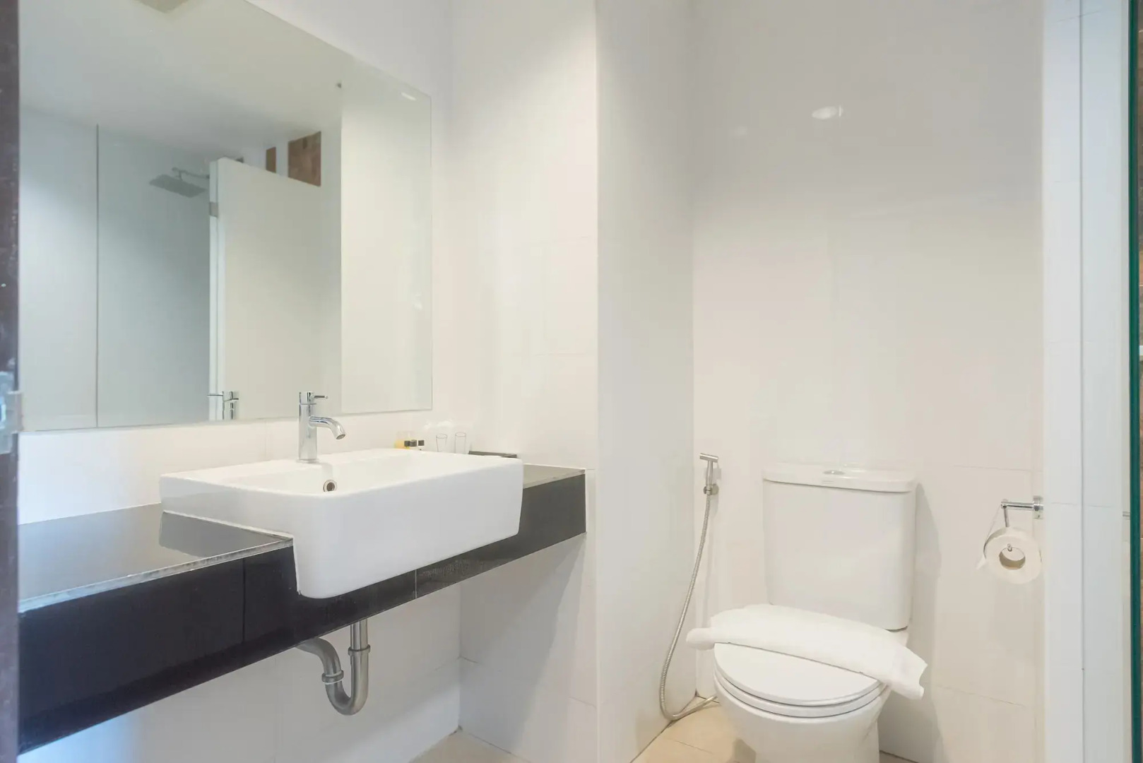 The Proud Exclusive Hotel