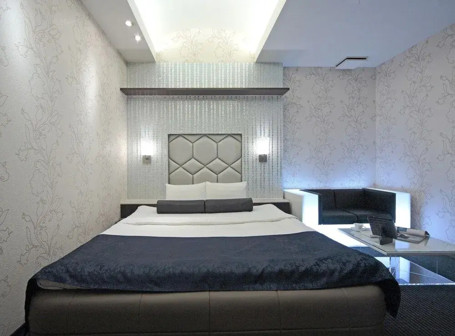 Design Hotel W Zip Club - Adults Only