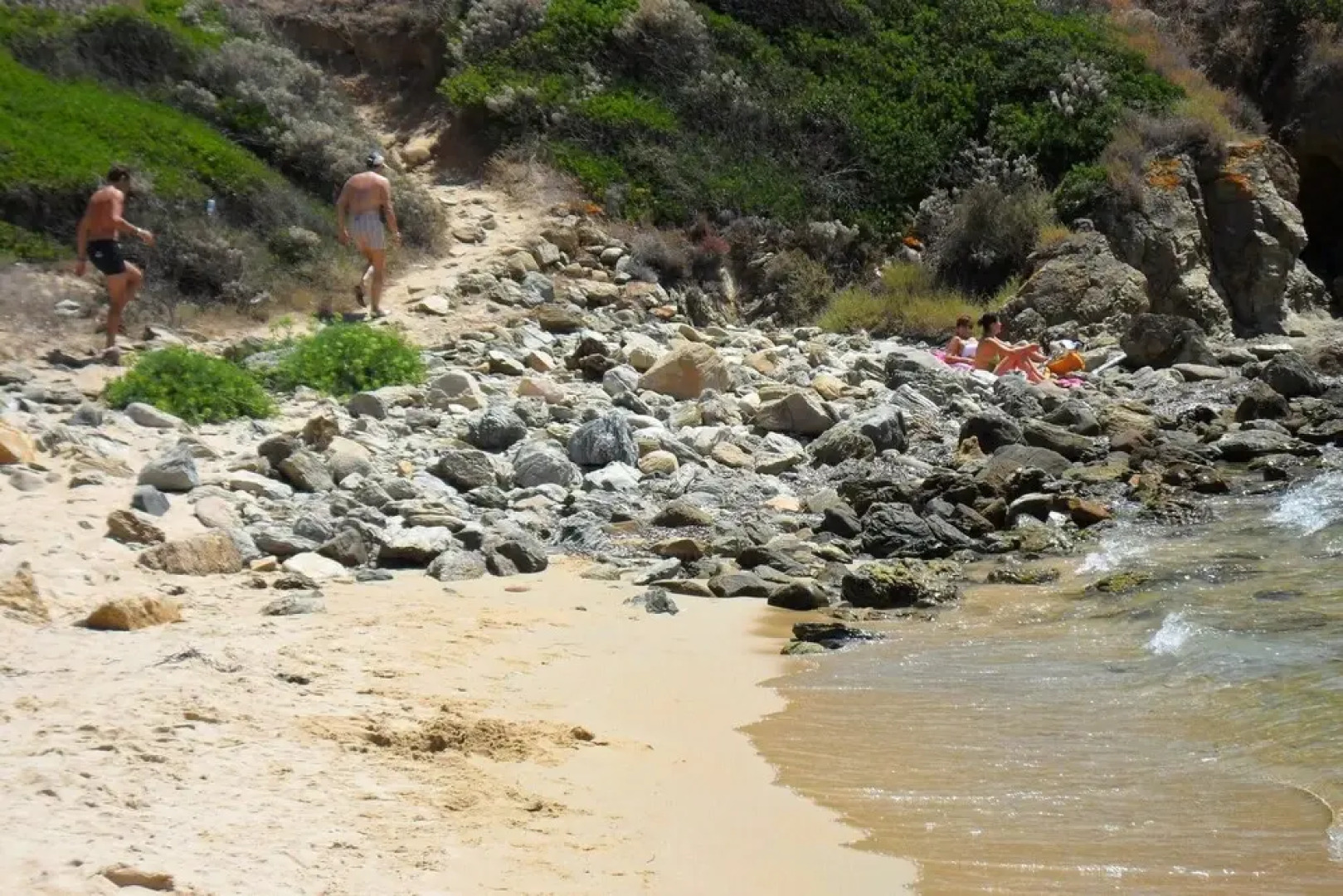 Villa With 3 Bedrooms in Chia, With Wonderful sea View, Furnished Garden and Wifi - 800 m From the Beach