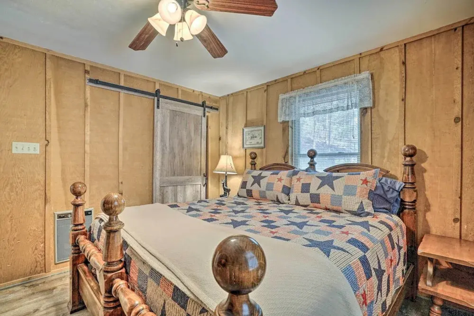Rustic Cloudcroft Home ~ 2 Mi to Ski Slopes!