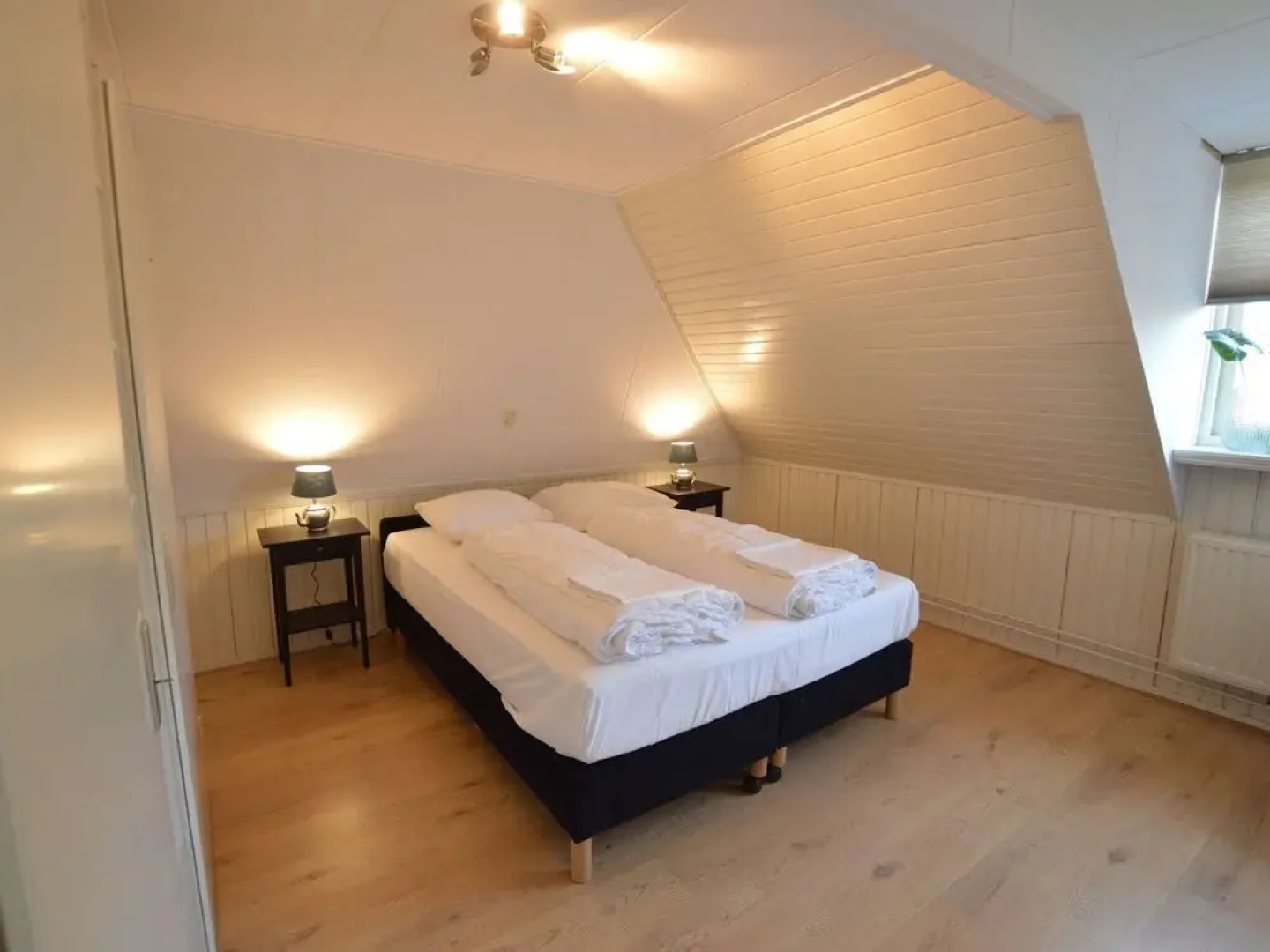 Tranquil Farmhouse in Wapserveen by the Forest