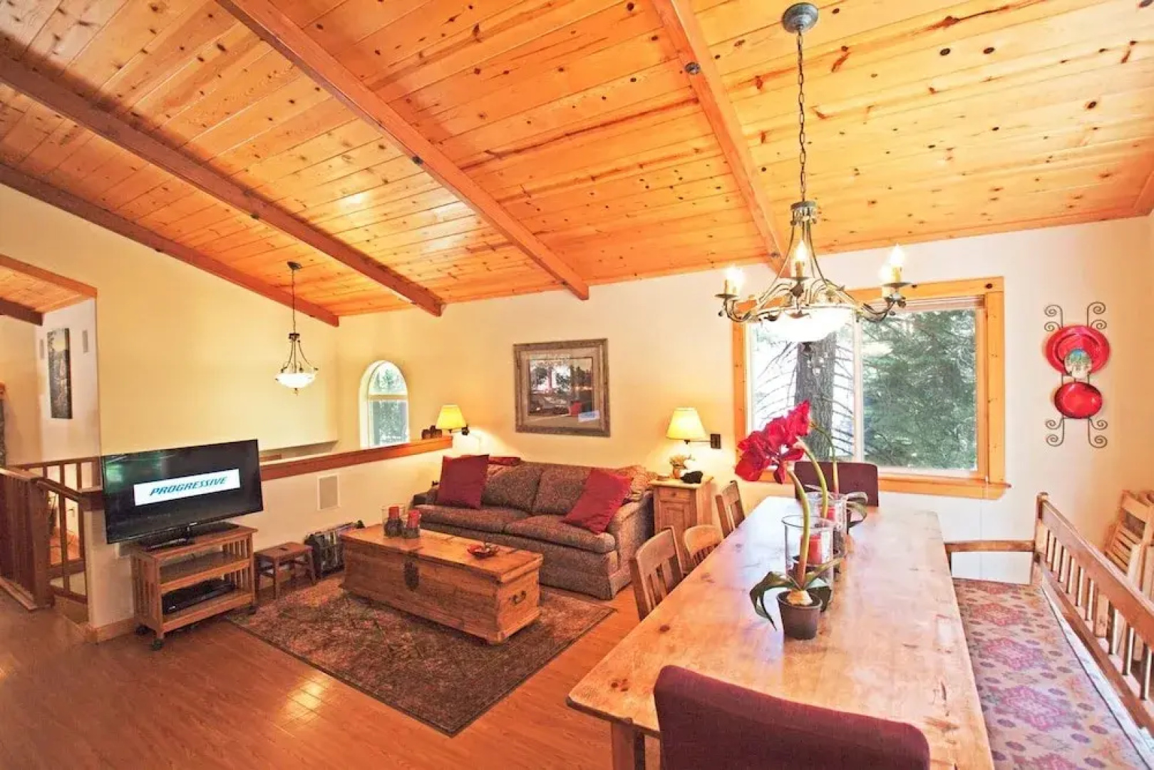The Chalet Lani Home 799 3 Bedrooms 2 Bathrooms Home