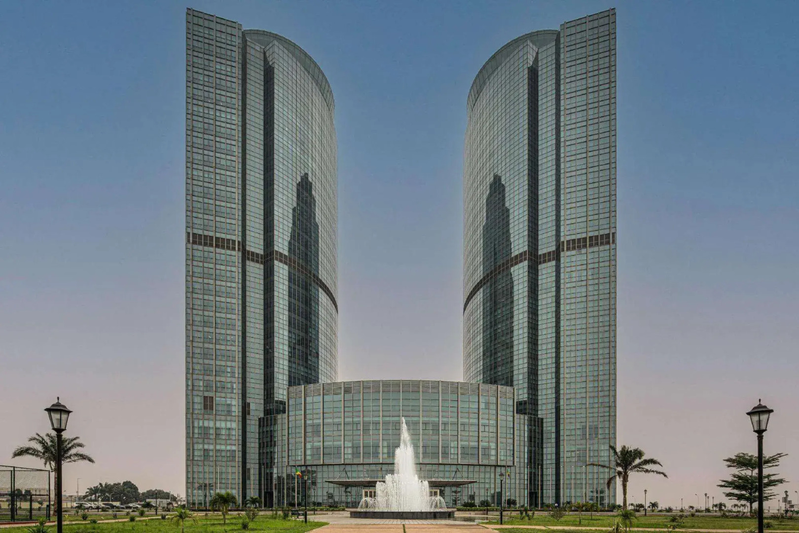 Hilton Brazzaville Les Tours Jumelles Hotel & Residences