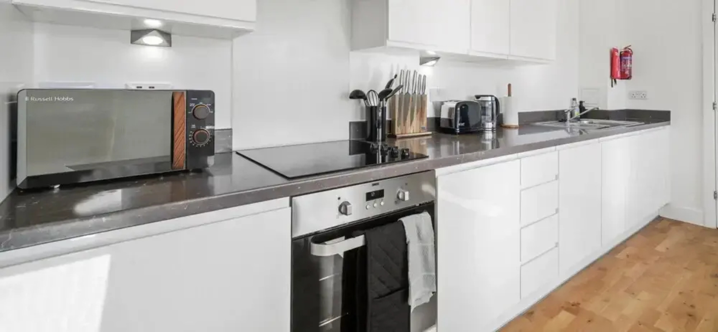 Luxury Eco Super King Apartment With Large Balcony