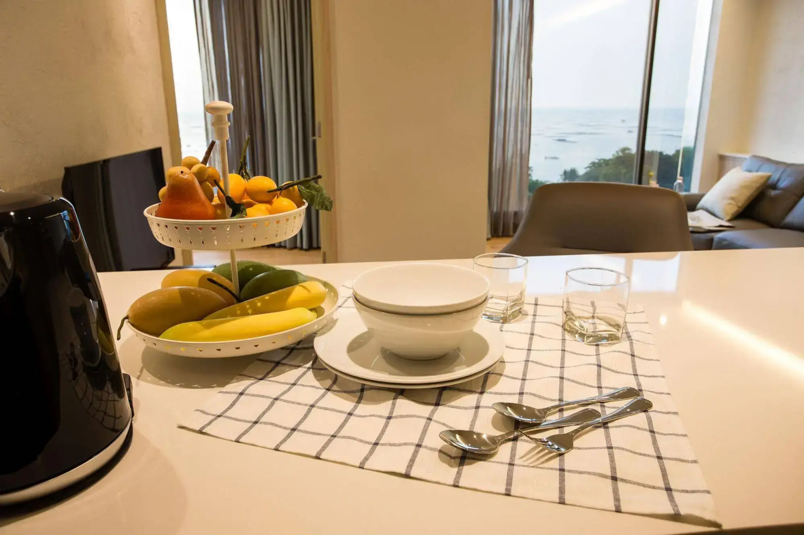 Balcony Seaside Sriracha Hotel & Serviced Apartments