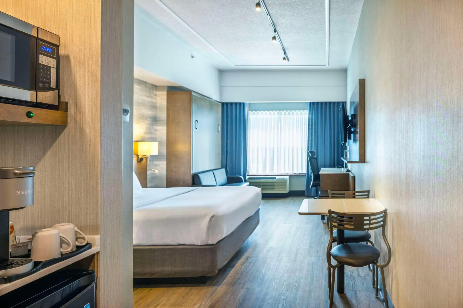 Quality Inn & Suites Levis