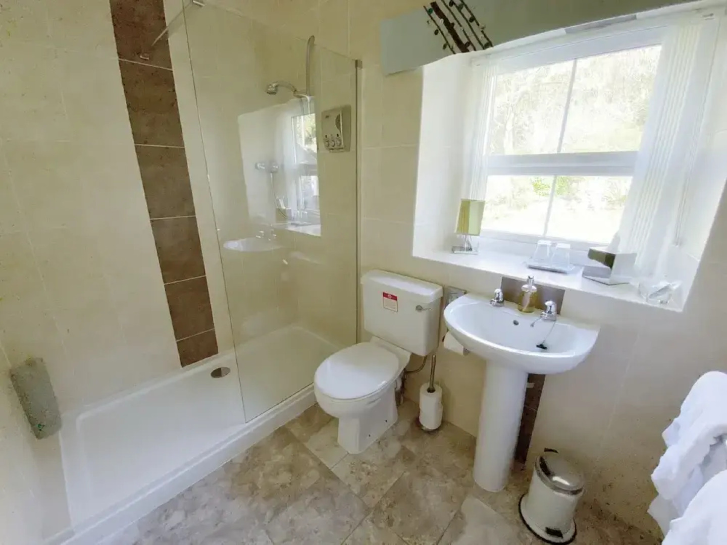 Tyn Y Fron Country House