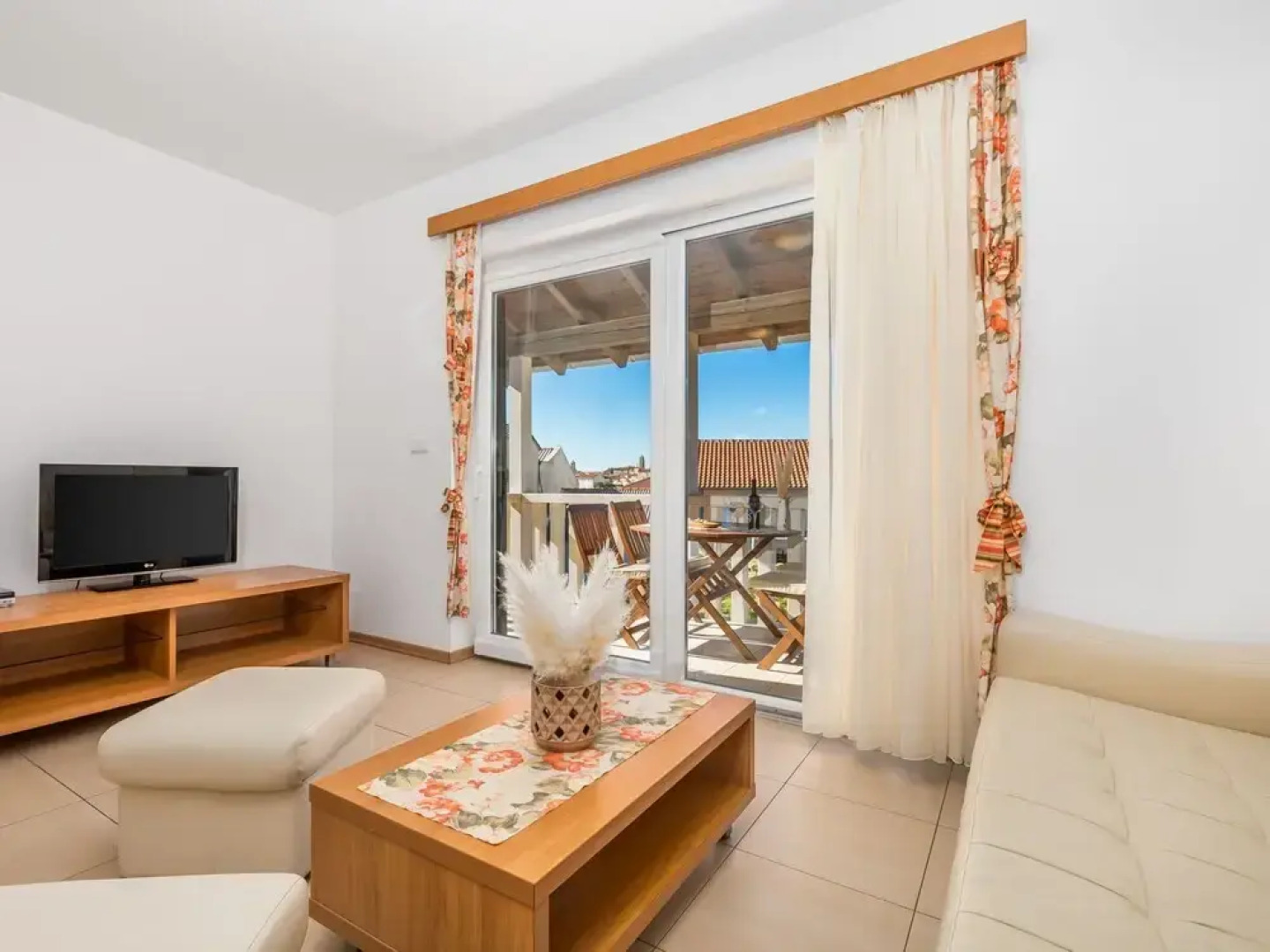 Mihaela 3 Rab in Rab