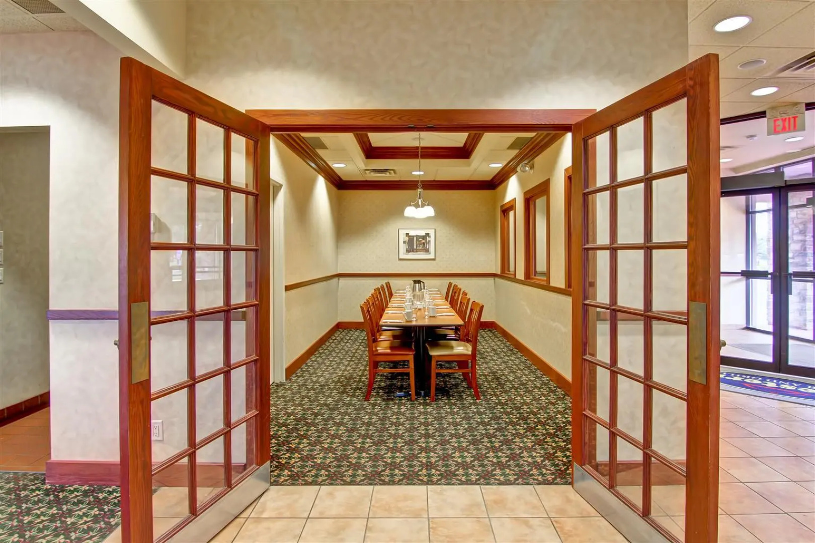 Best Western Plus Toronto North York Hotel & Suites
