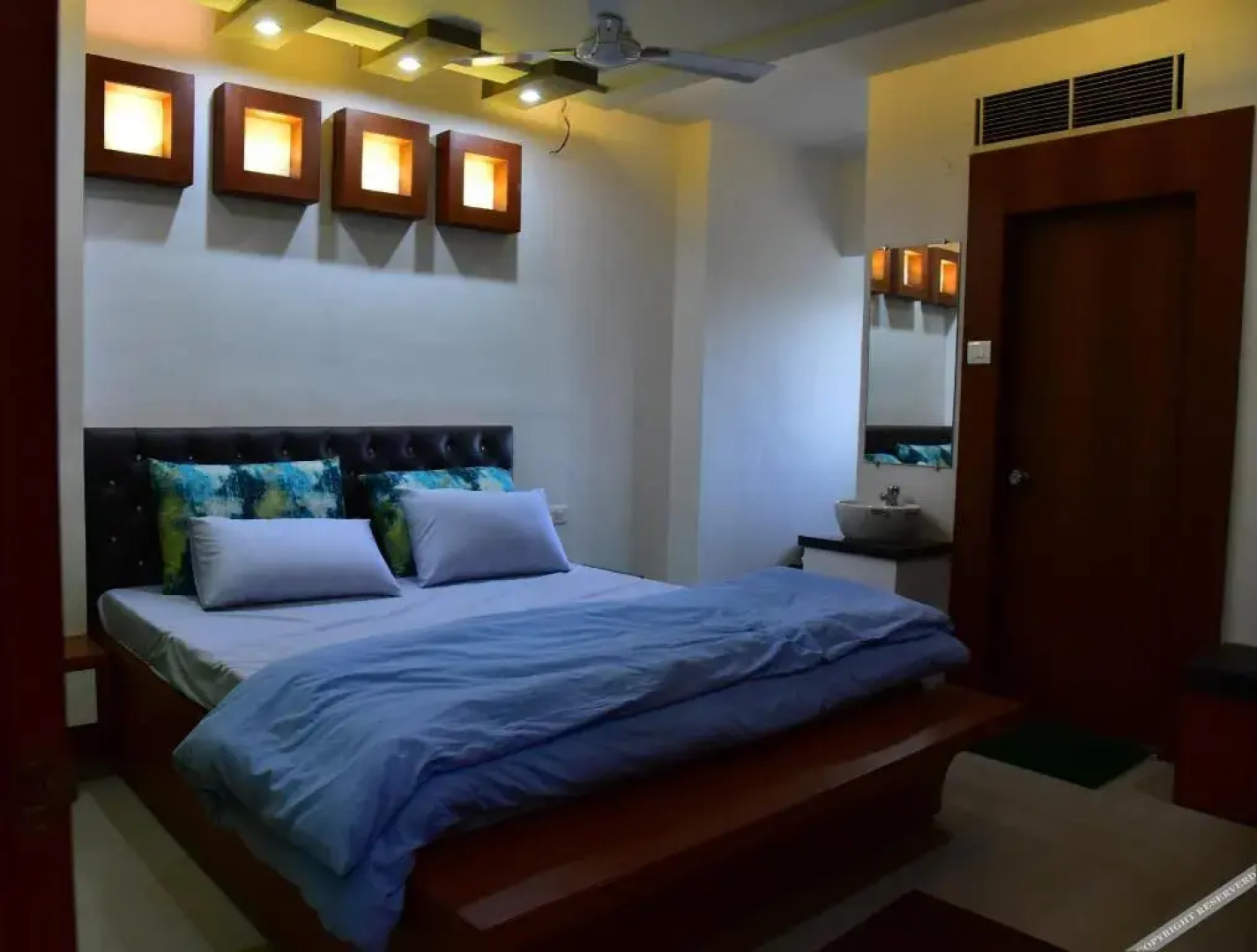 Hotel Bhakt Niwas Shegaon