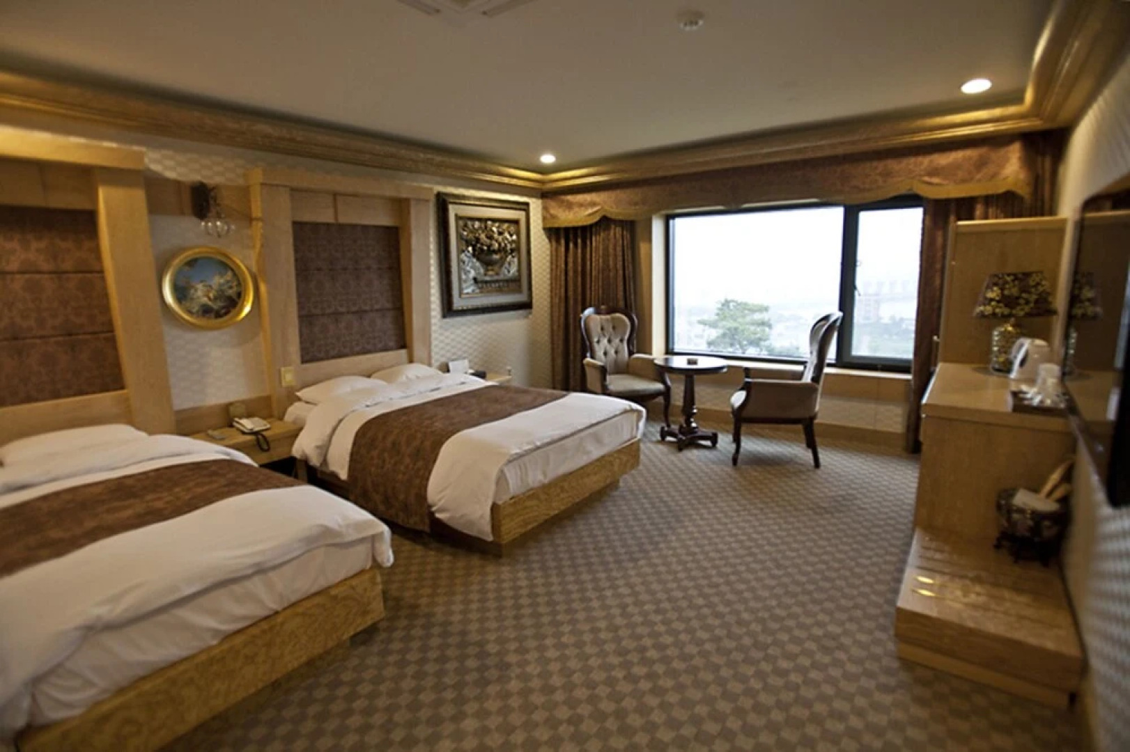 Gunsan Riverhill Hotel